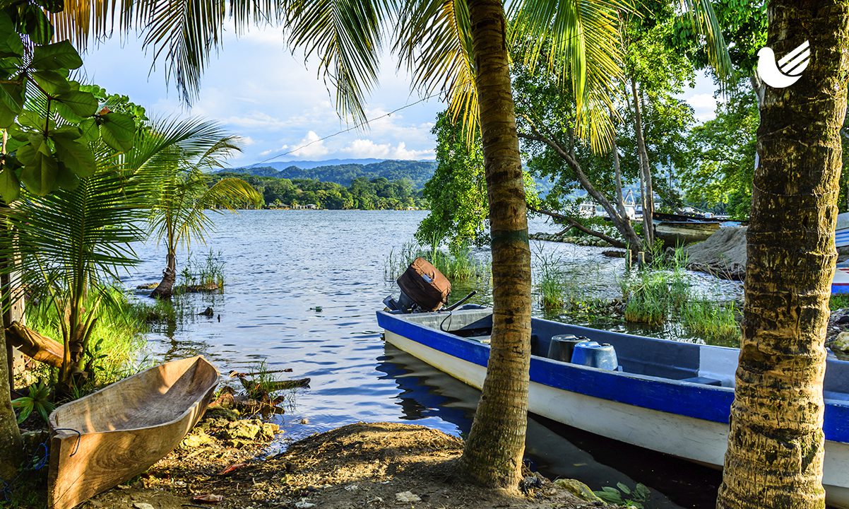 5 RAZONES PARA VISITAR GUATEMALA - Rio Dulce
